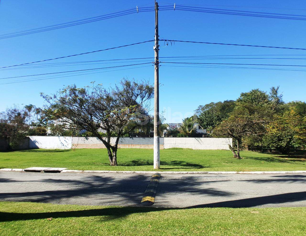Terreno em condomínio à venda no Reserva dos Vinhedos: 