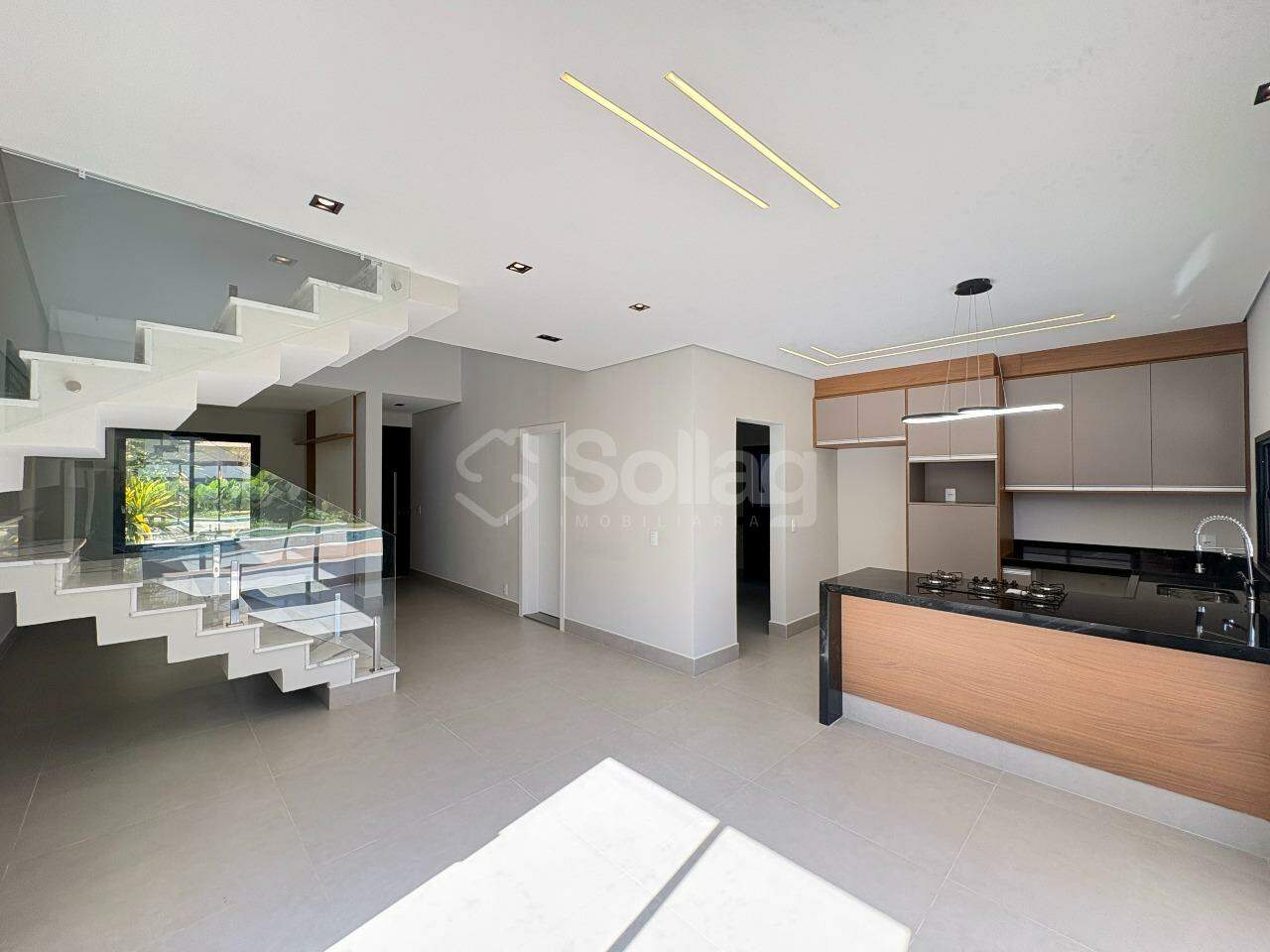 Casa em condomínio à venda no Condomínio Villa do Sol:
