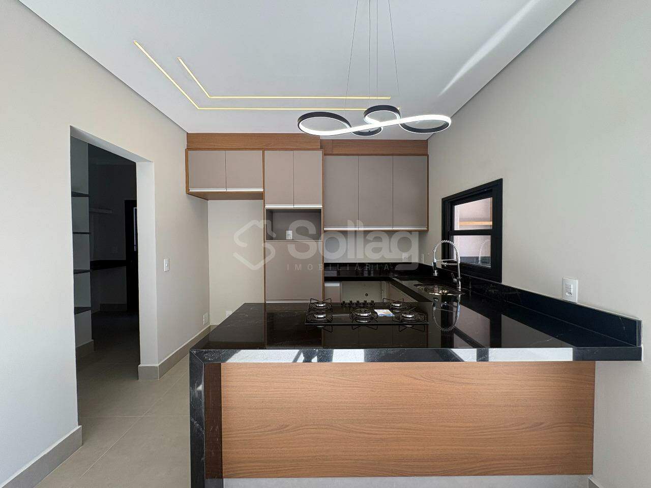 Casa em condomínio à venda no Condomínio Villa do Sol: