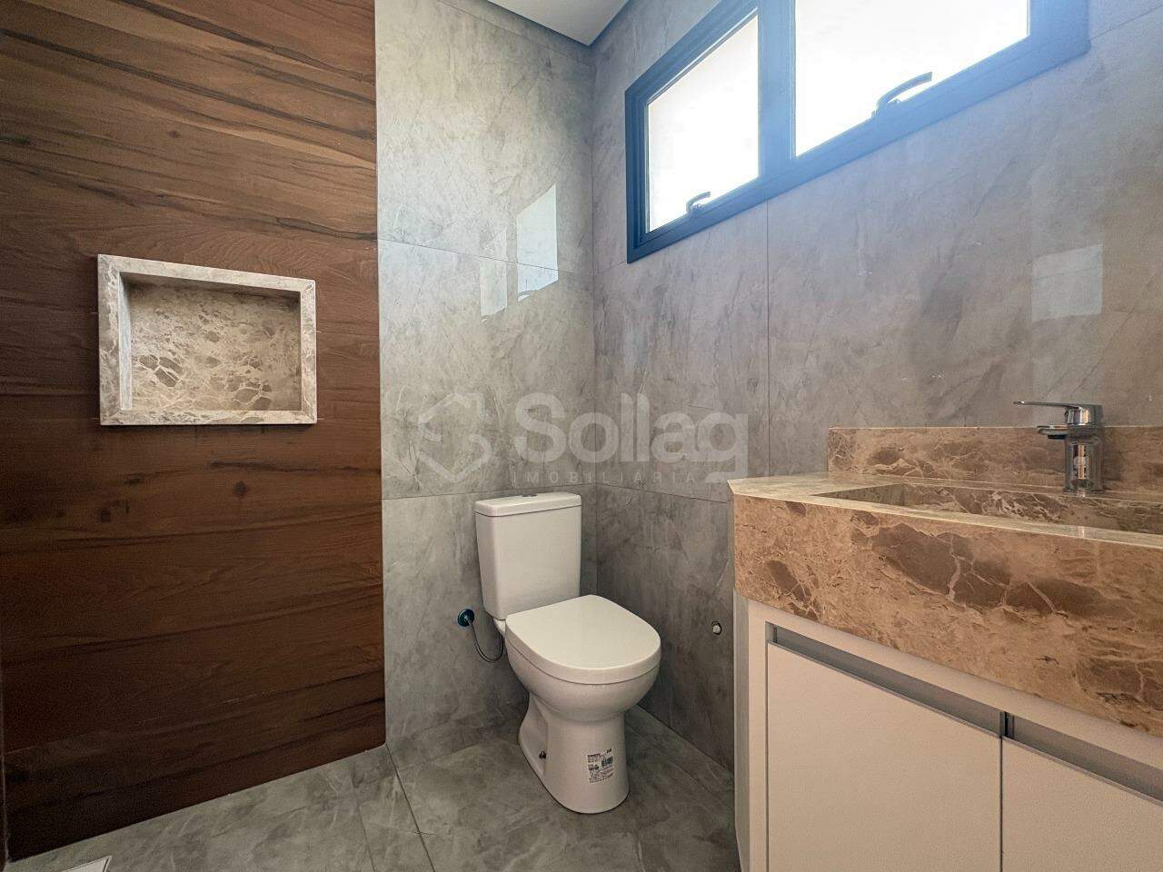 Casa em condomínio à venda no Condomínio Villa do Sol: