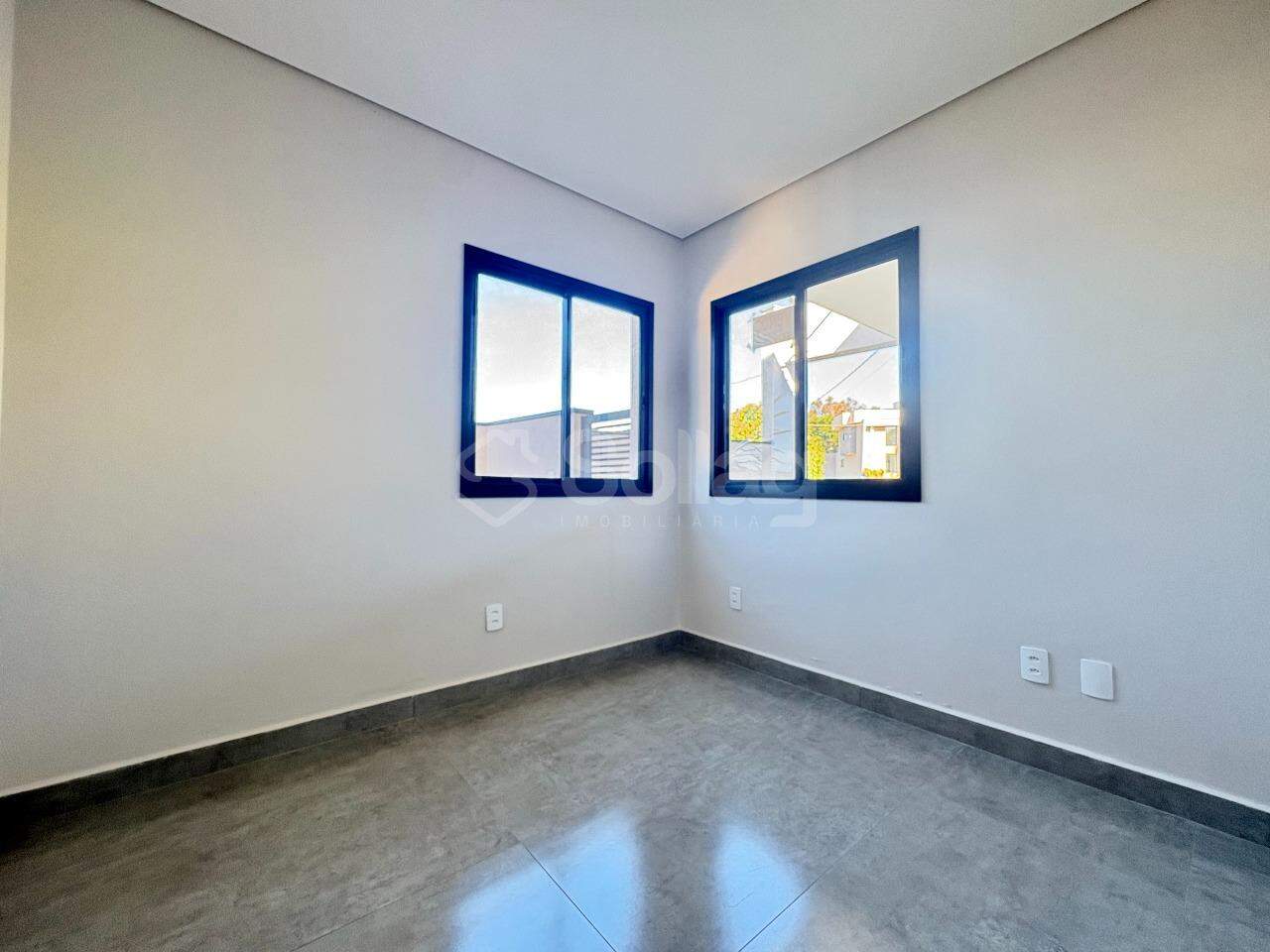 Casa em condomínio à venda no Condomínio Villa do Sol: