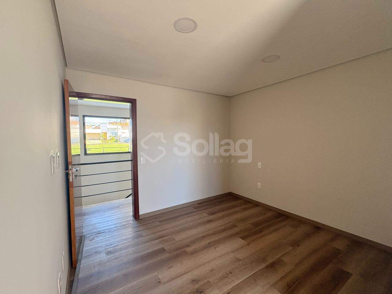 Casa em condomínio à venda no Condomínio Villa do Sol: