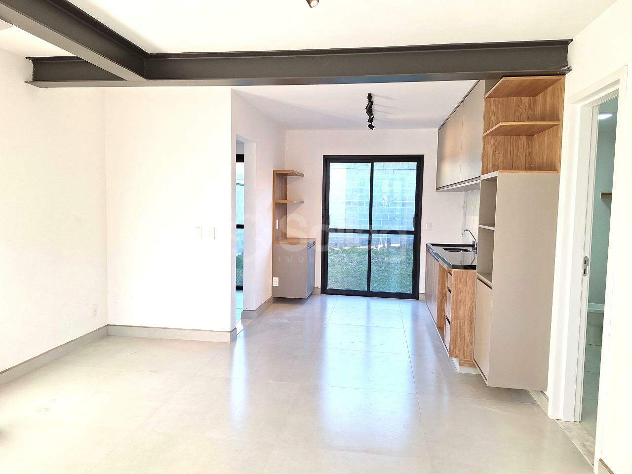 Casa em condomínio para aluguel no Vila Omizollo: 