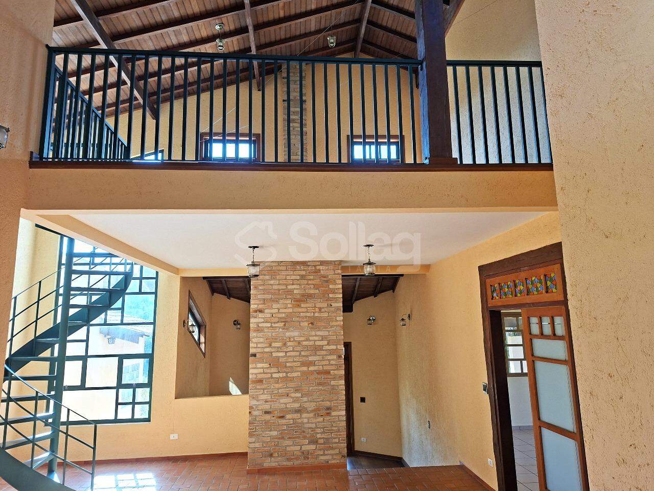 Casa em condomínio à venda no Condomínio Chácaras do Lago: 