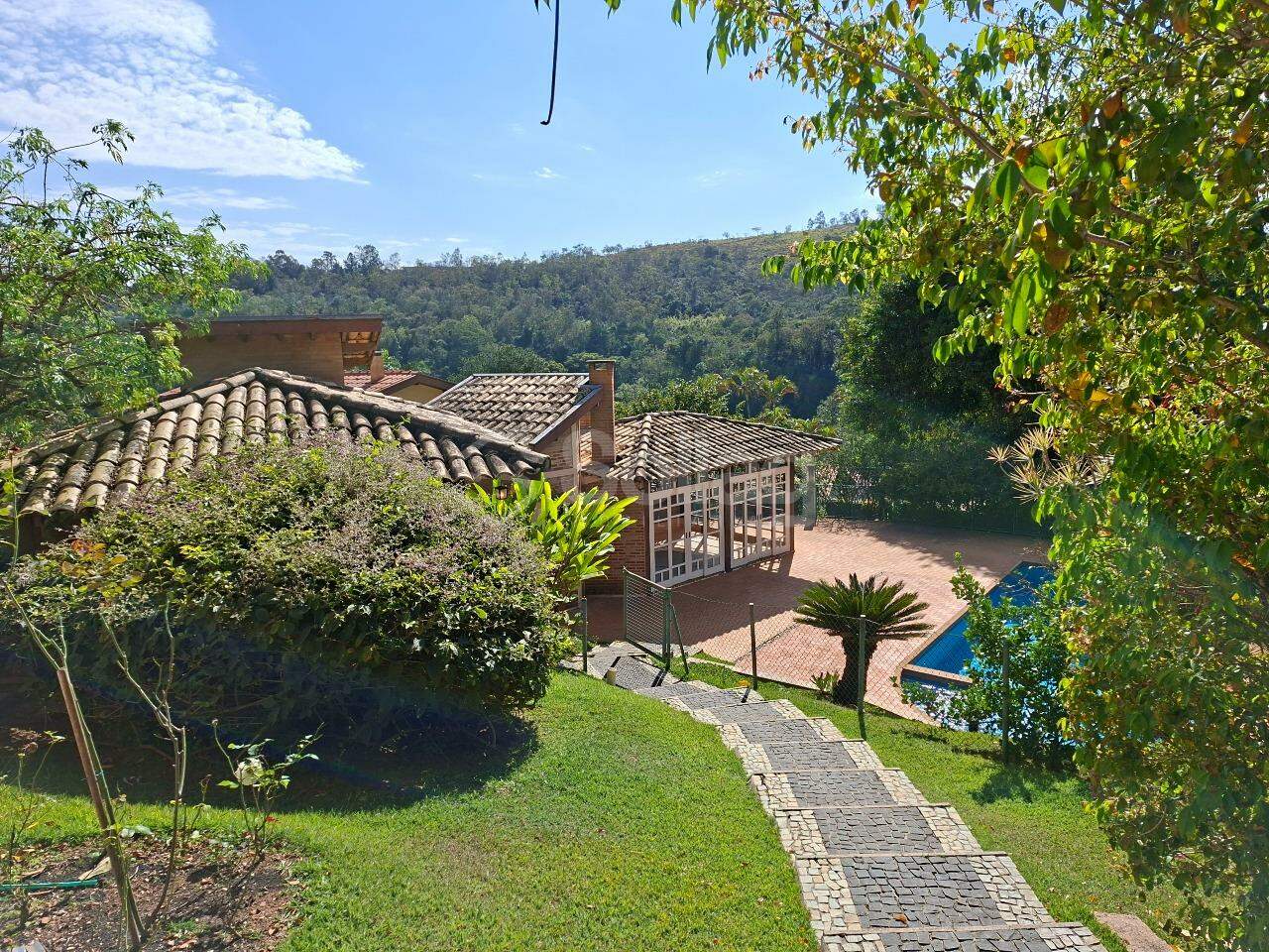 Casa em condomínio à venda no Condomínio Chácaras do Lago: 