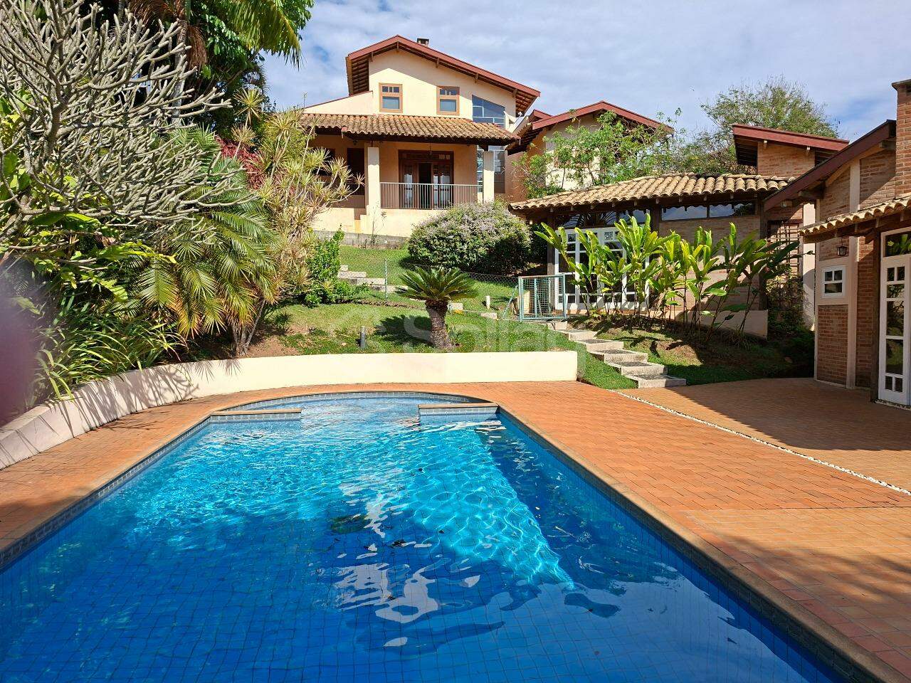 Casa em condomínio à venda no Condomínio Chácaras do Lago: 