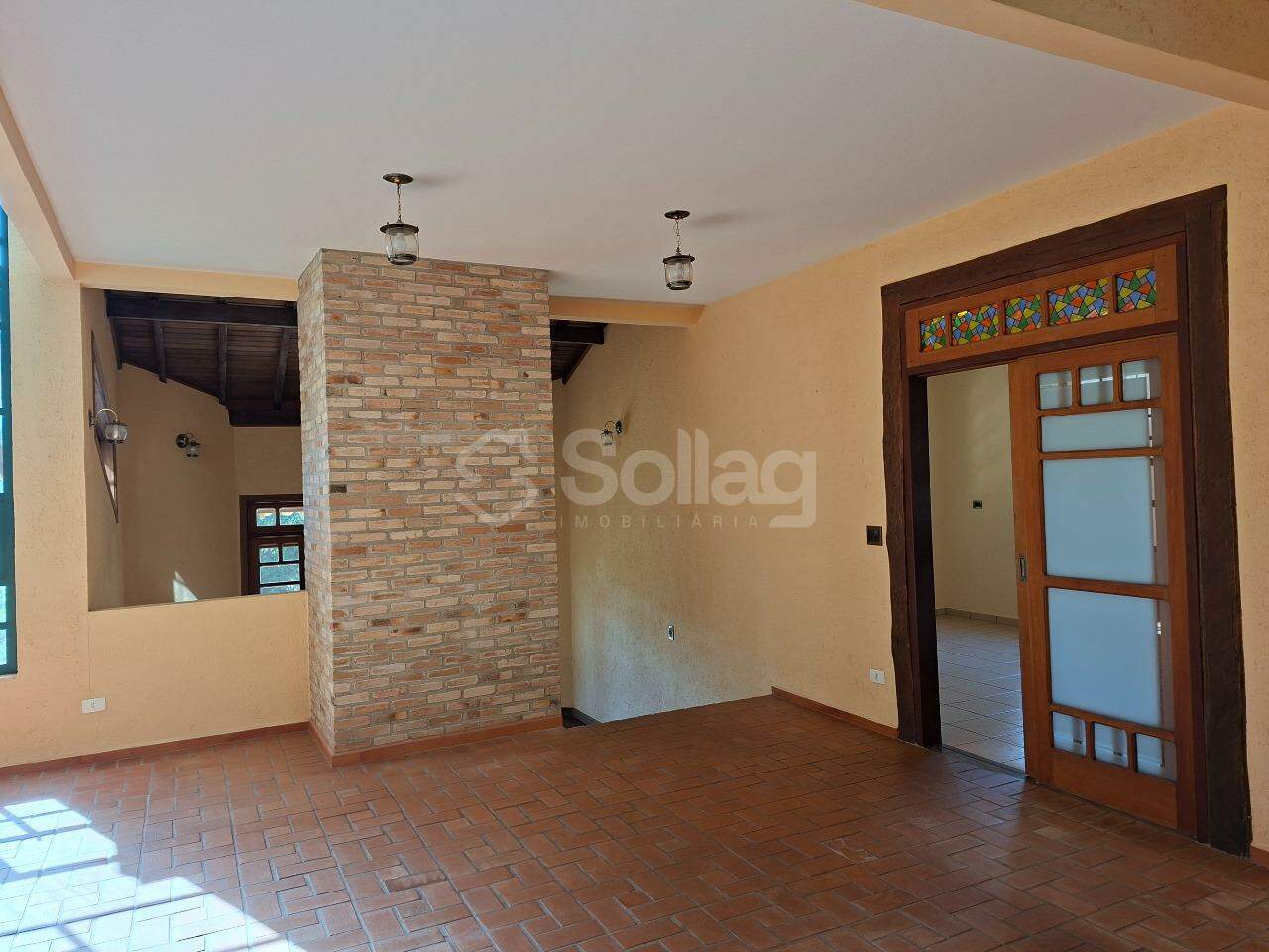 Casa em condomínio à venda no Condomínio Chácaras do Lago: 