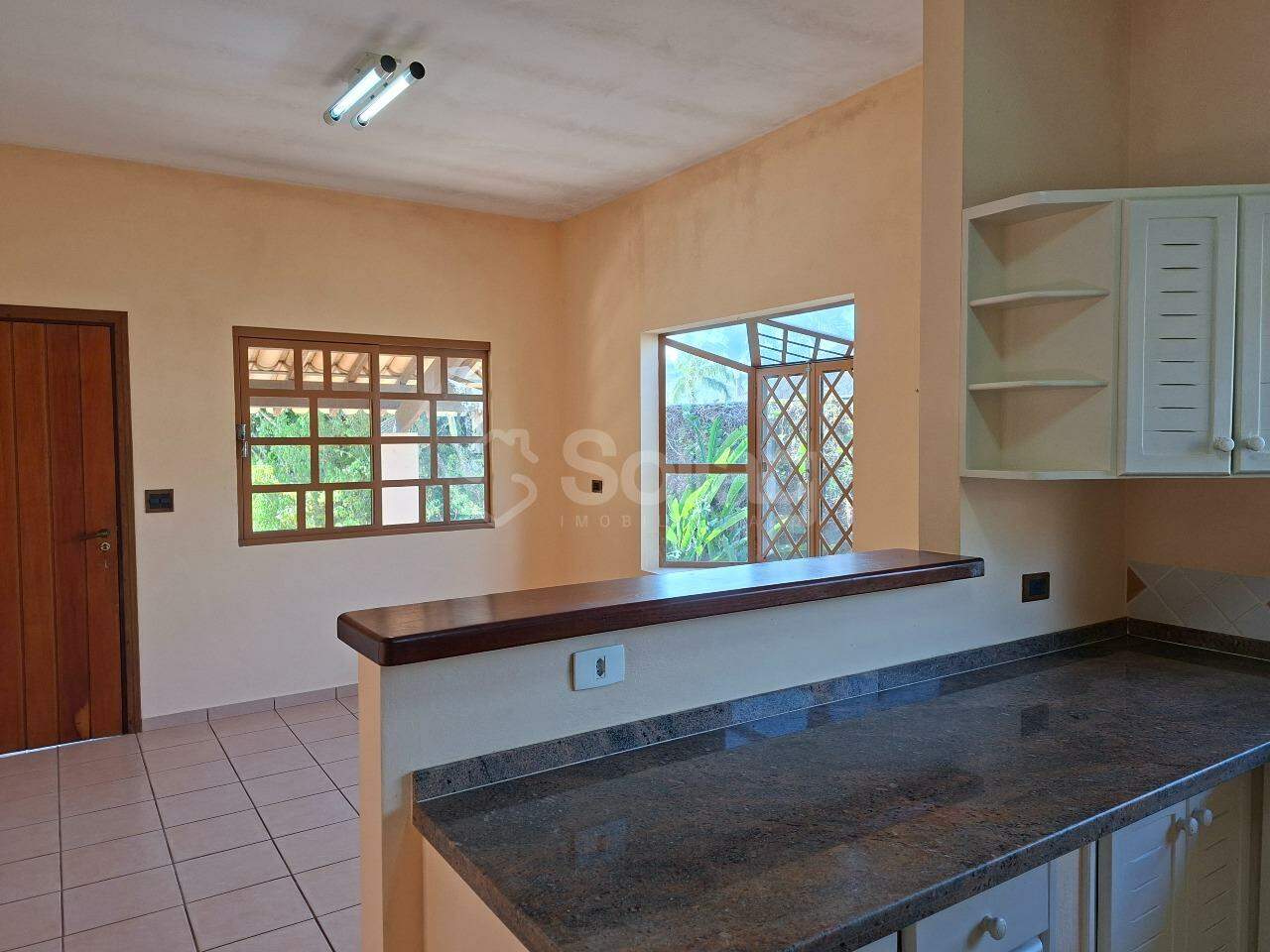Casa em condomínio à venda no Condomínio Chácaras do Lago: 