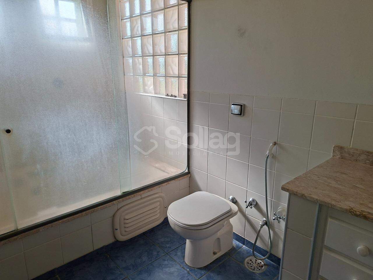 Casa em condomínio à venda no Condomínio Chácaras do Lago: 