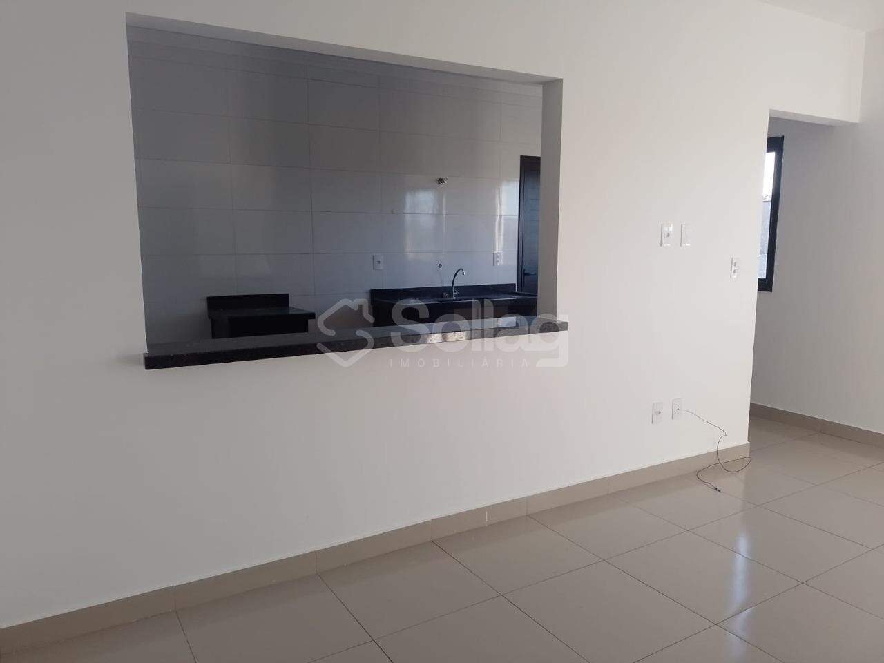 Casa para aluguel no Santa Cândida: 