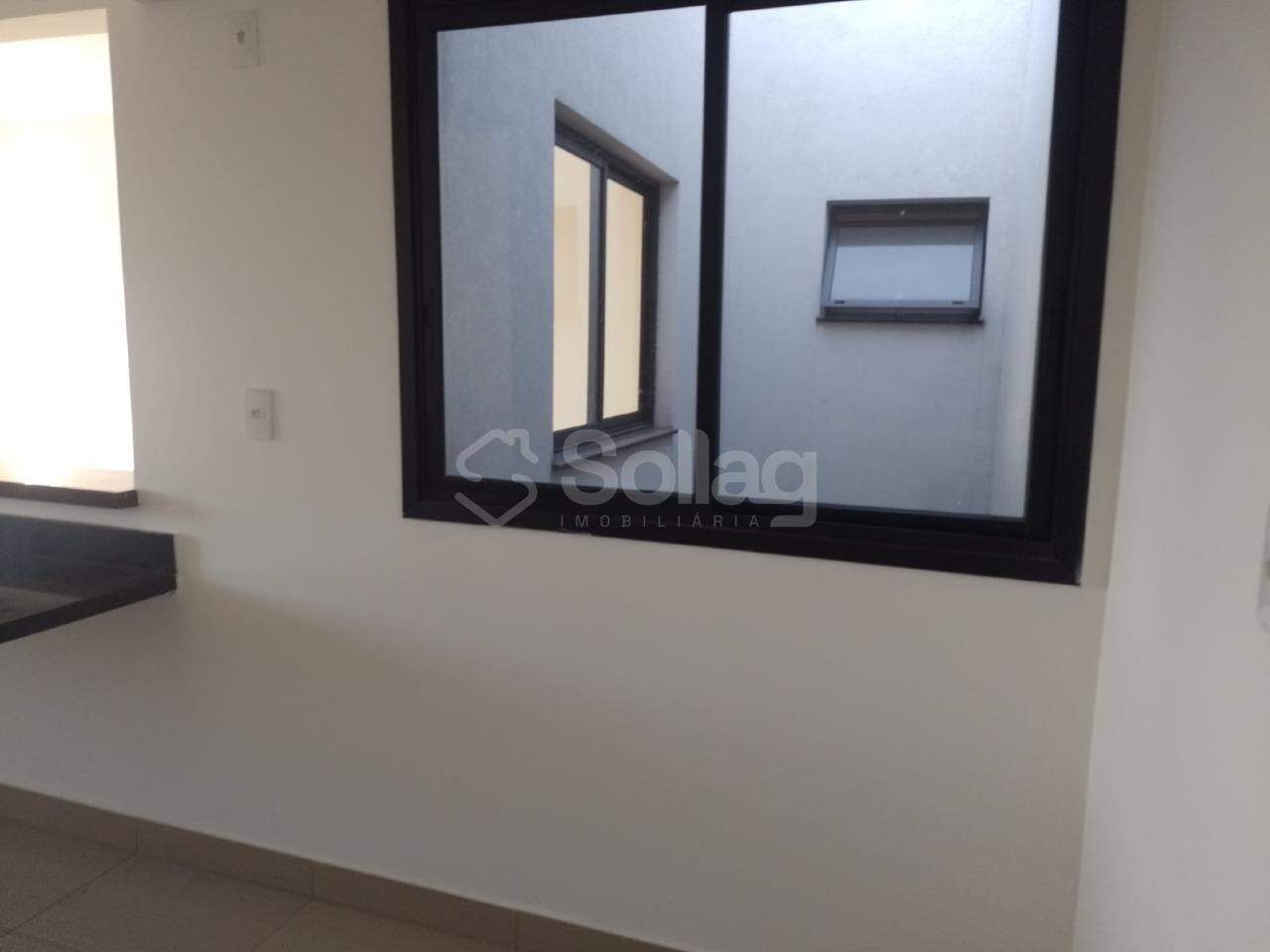 Casa para aluguel no Santa Cândida: 