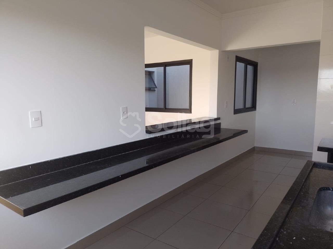 Casa para aluguel no Santa Cândida: 