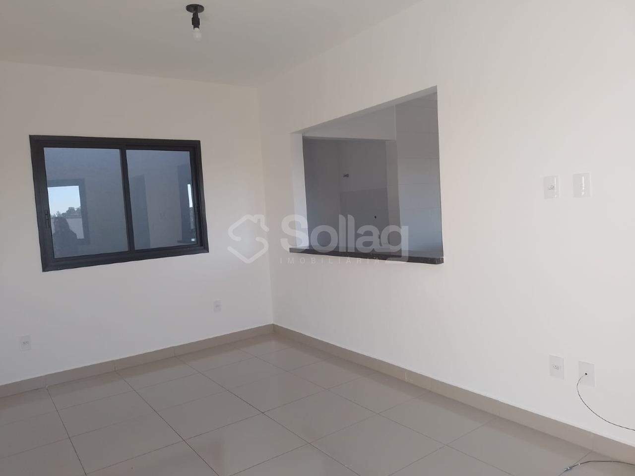 Casa para aluguel no Santa Cândida: 