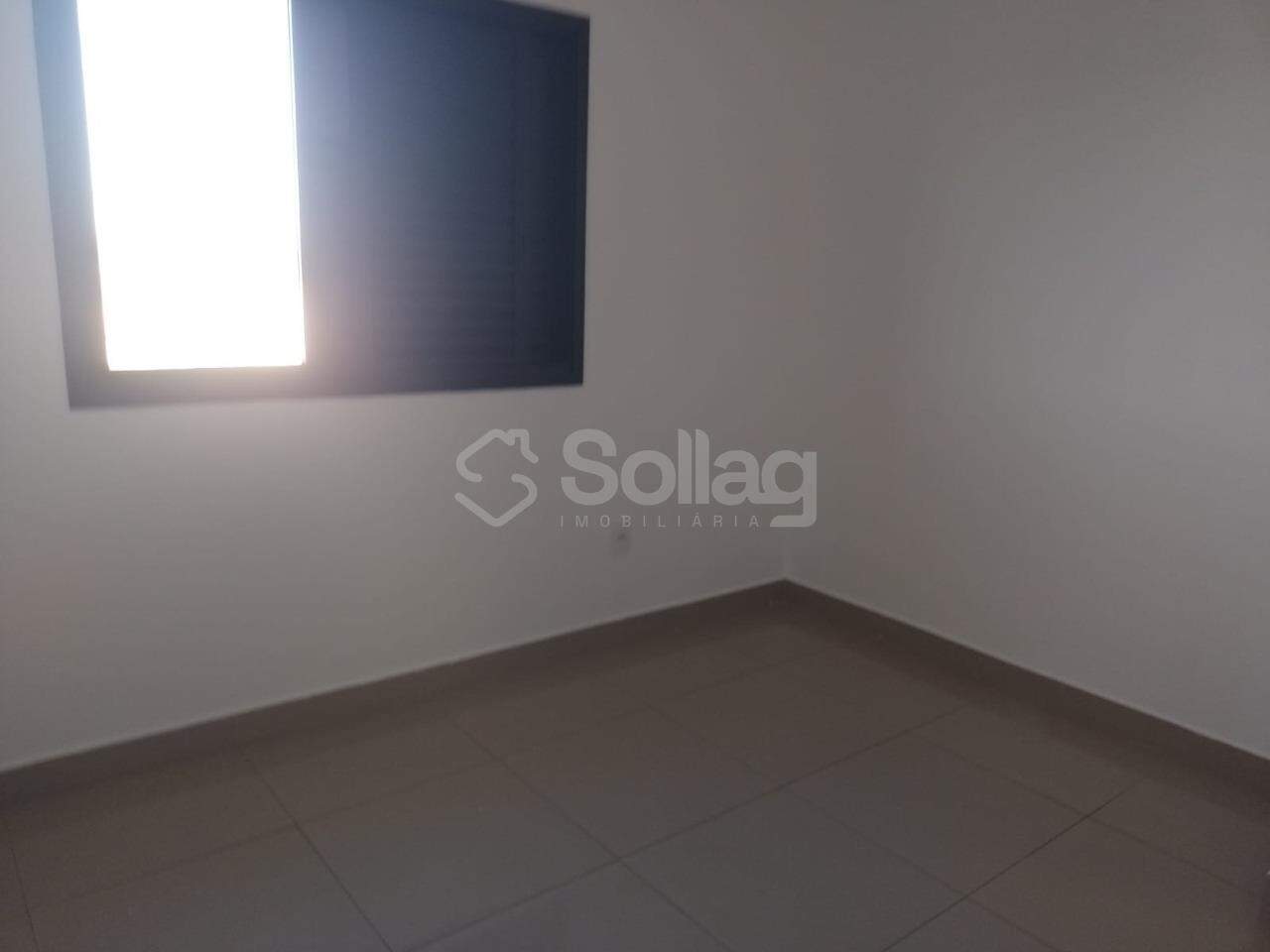 Casa para aluguel no Santa Cândida: 