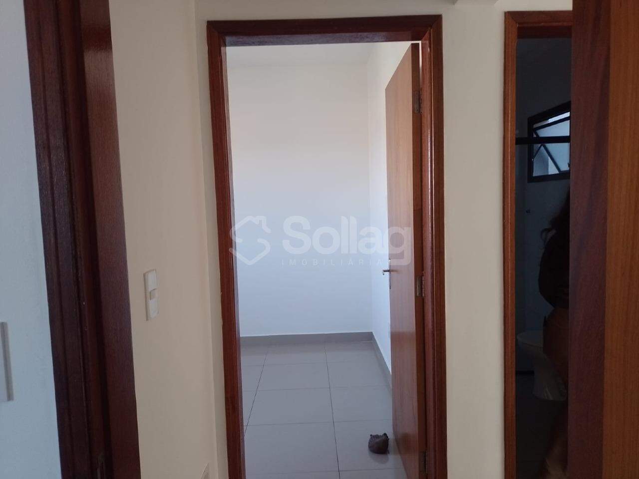 Casa para aluguel no Santa Cândida: 