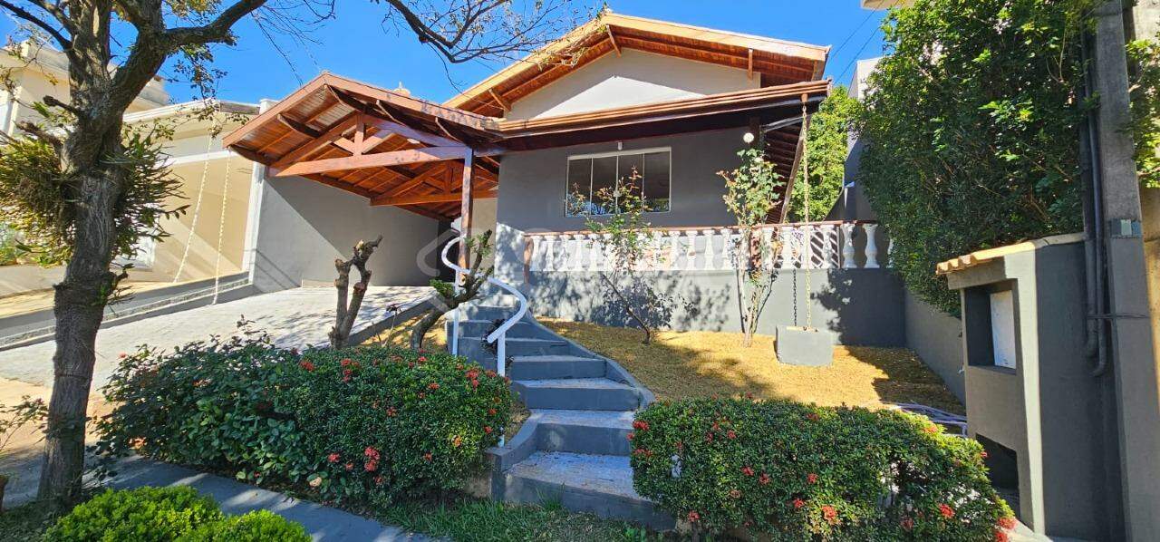 Casa em condomínio à venda no Condomínio Jardim das Palmeiras: 