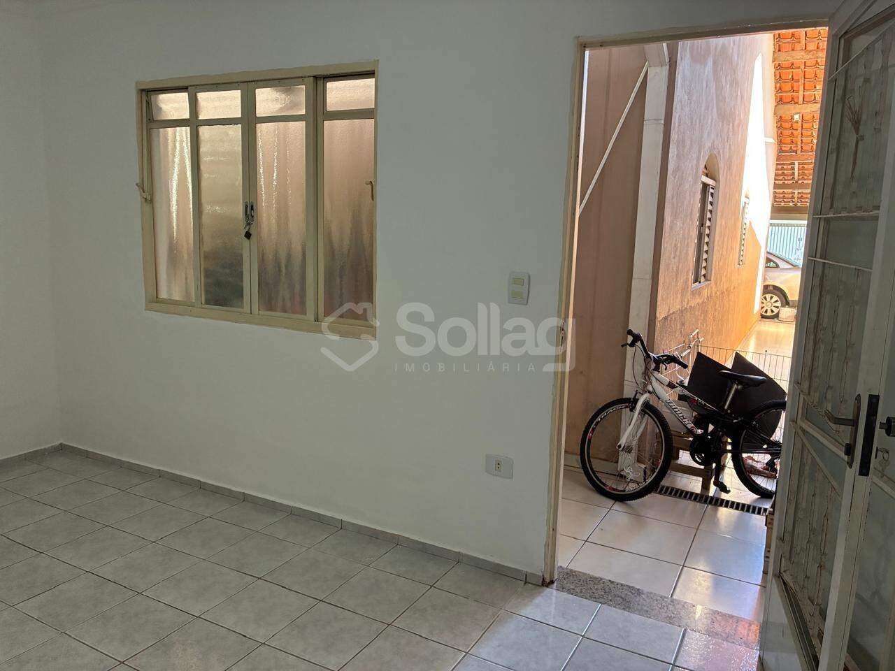 Casa para aluguel no Centro: 