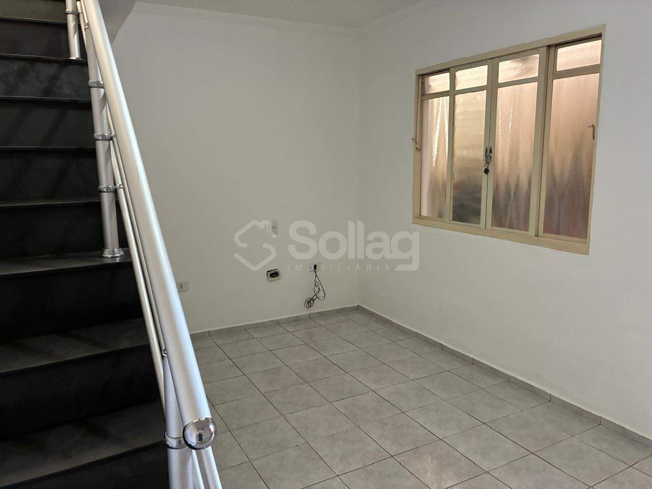 Casa para aluguel no Centro: 