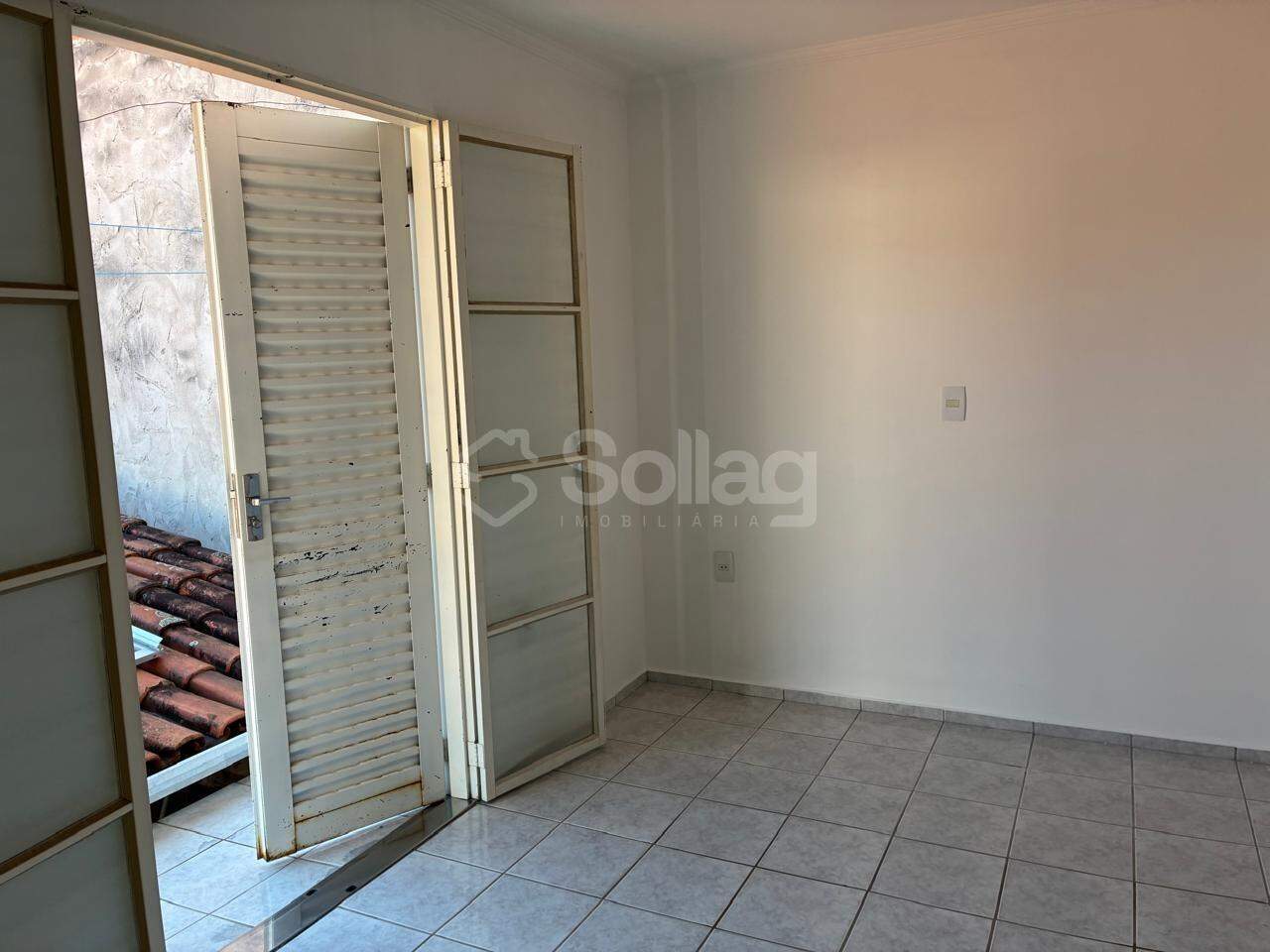 Casa para aluguel no Centro: 