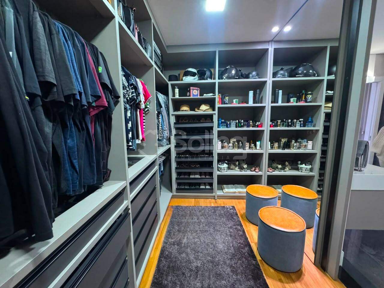Casa em condomínio à venda no Condomínio Campo de Toscana: