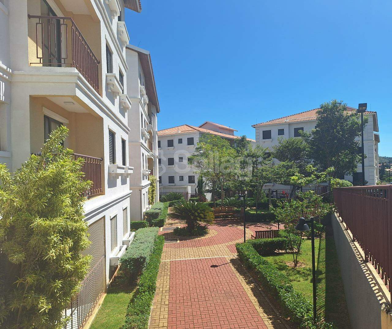 Apartamento à venda no Pinheirinho: