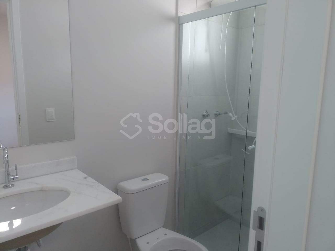 Casa em condomínio para aluguel no Vila Omizollo: