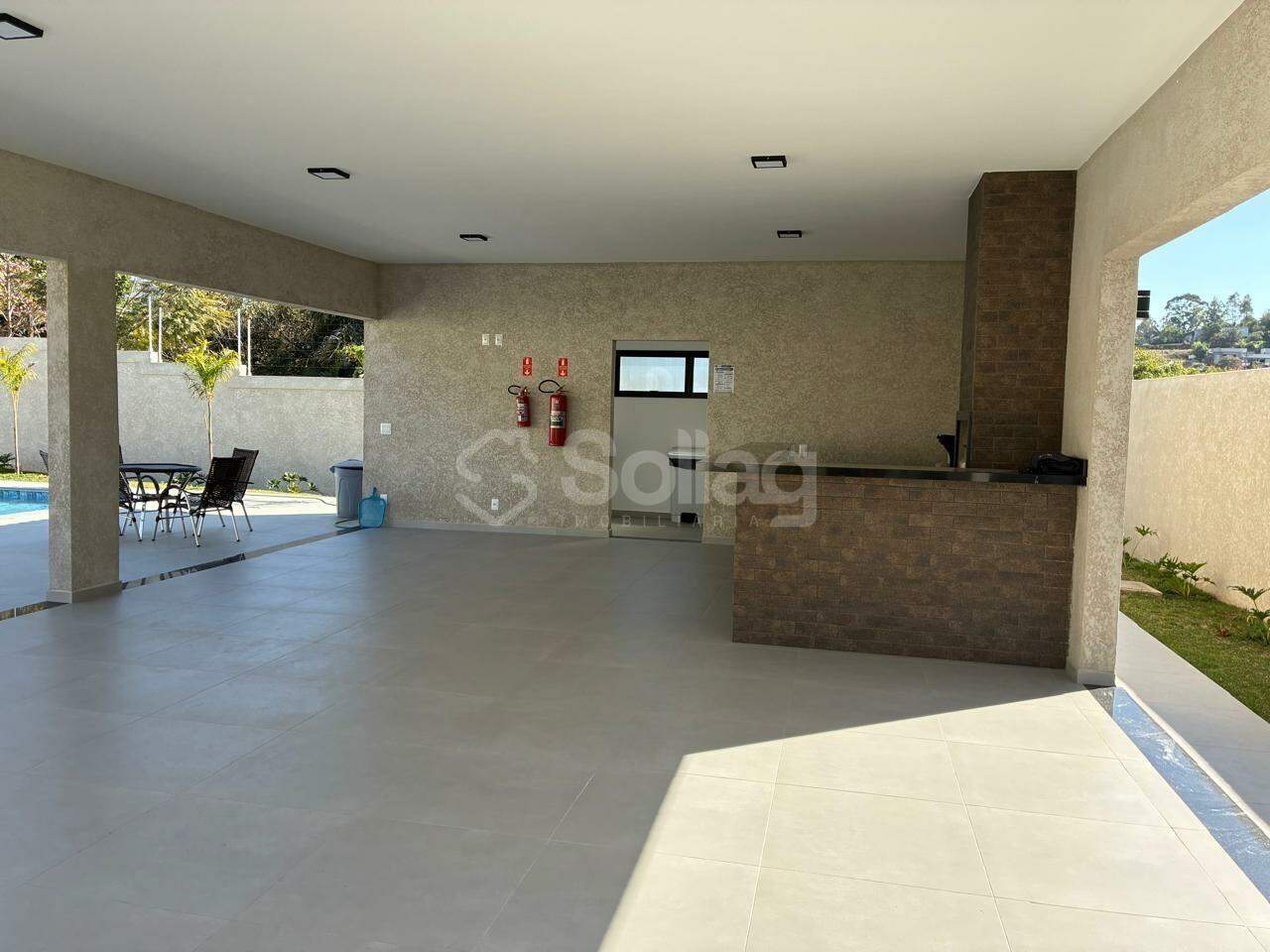 Casa em condomínio para aluguel no Vila Omizollo: