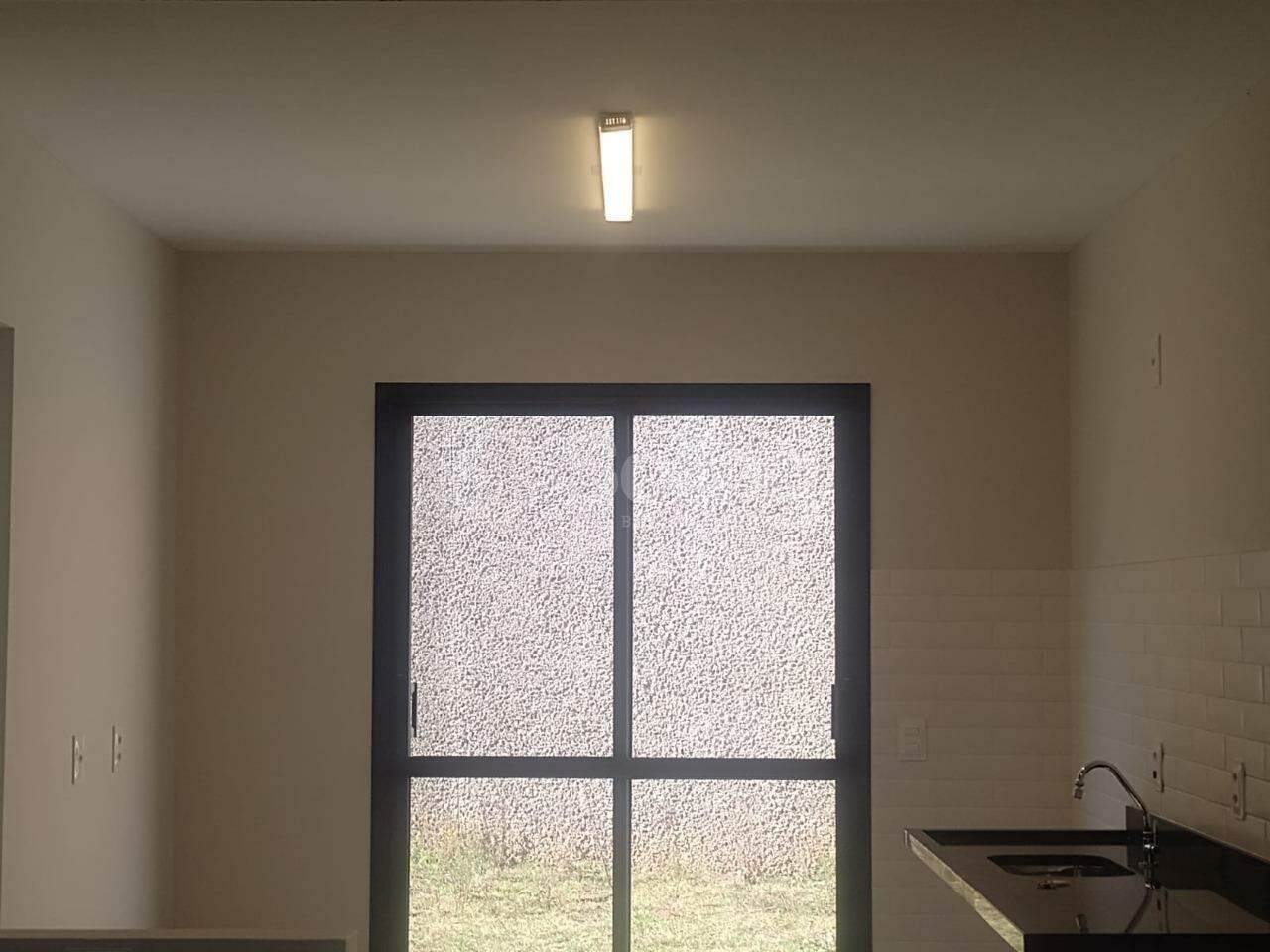 Casa em condomínio para aluguel no Vila Omizollo: