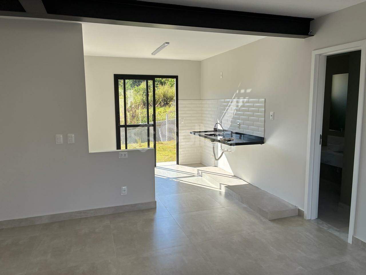 Casa para aluguel no Vila Omizollo: