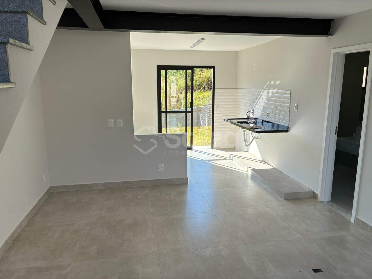 Casa para aluguel no Vila Omizollo: