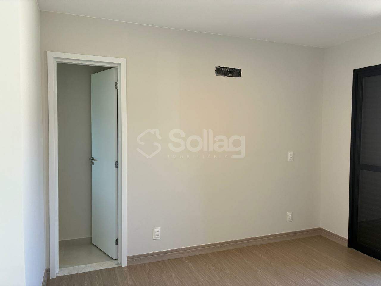 Casa para aluguel no Vila Omizollo: