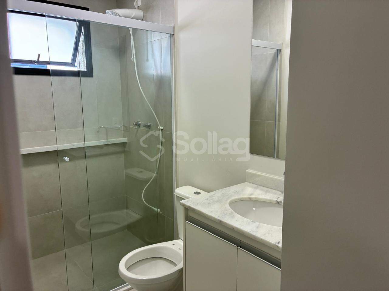 Casa em condomínio para aluguel no Vila Omizollo: 