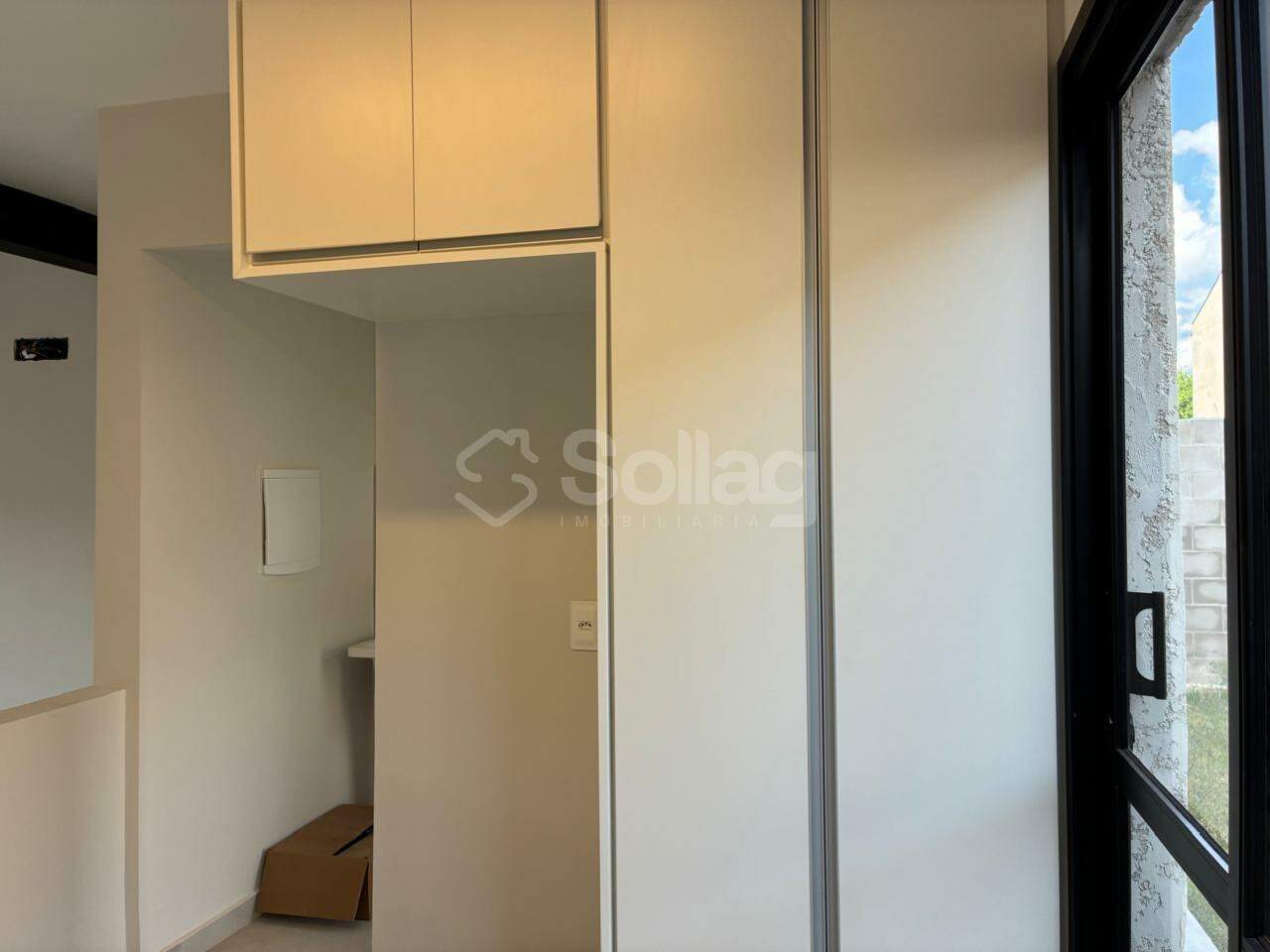 Casa em condomínio para aluguel no Vila Omizollo: 