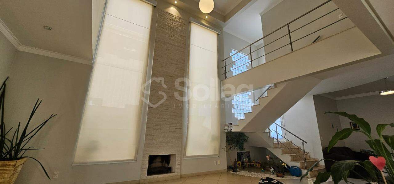 Casa em condomínio à venda no Condomínio Bosques de Grevílea: 