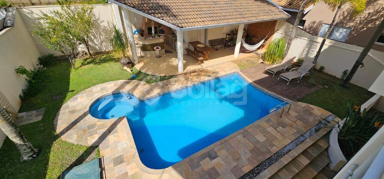Casa em condomínio à venda no Condomínio Bosques de Grevílea: 