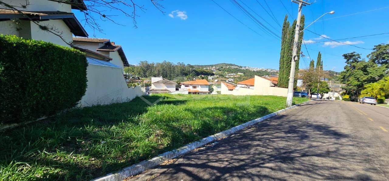 Terreno em condomínio à venda no Villaggio Capríccio: 