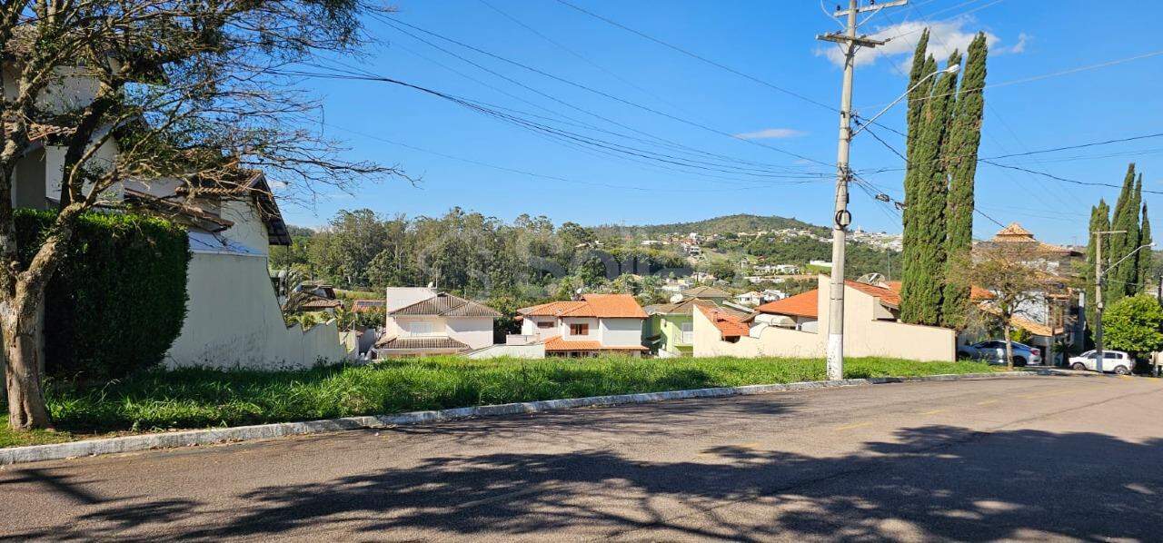 Terreno em condomínio à venda no Villaggio Capríccio: 