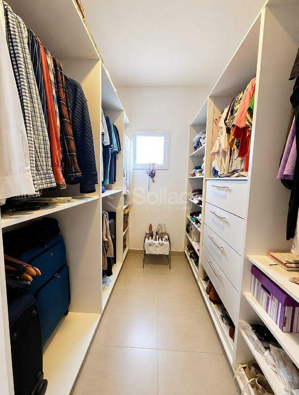 Casa em condomínio à venda no Condomínio Via Castelli: 