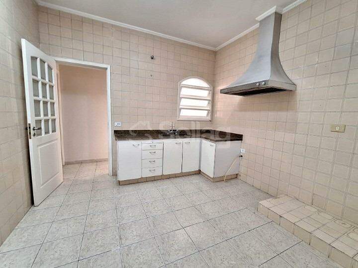 Casa para aluguel no Centro: 