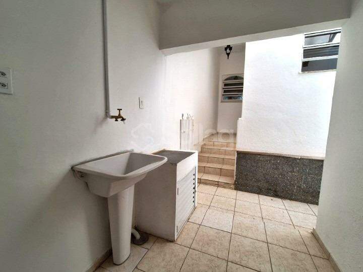 Casa para aluguel no Centro: 