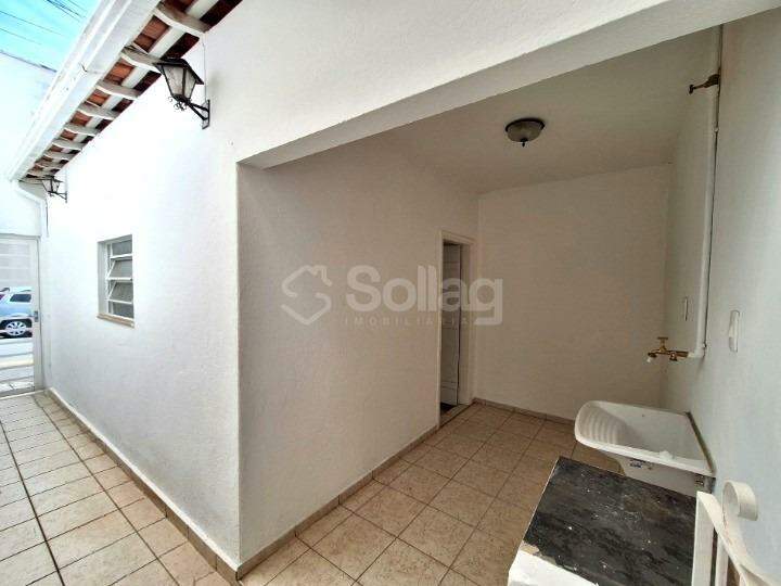 Casa para aluguel no Centro: 