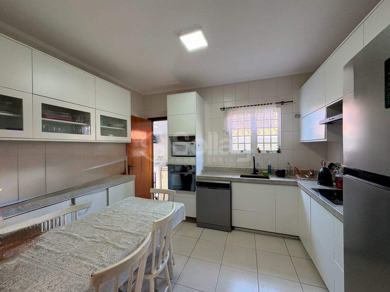 Casa à venda no Centro: 