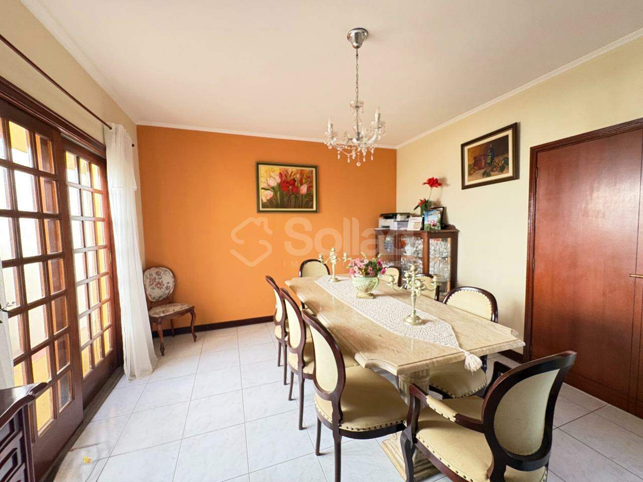 Casa à venda no Centro: