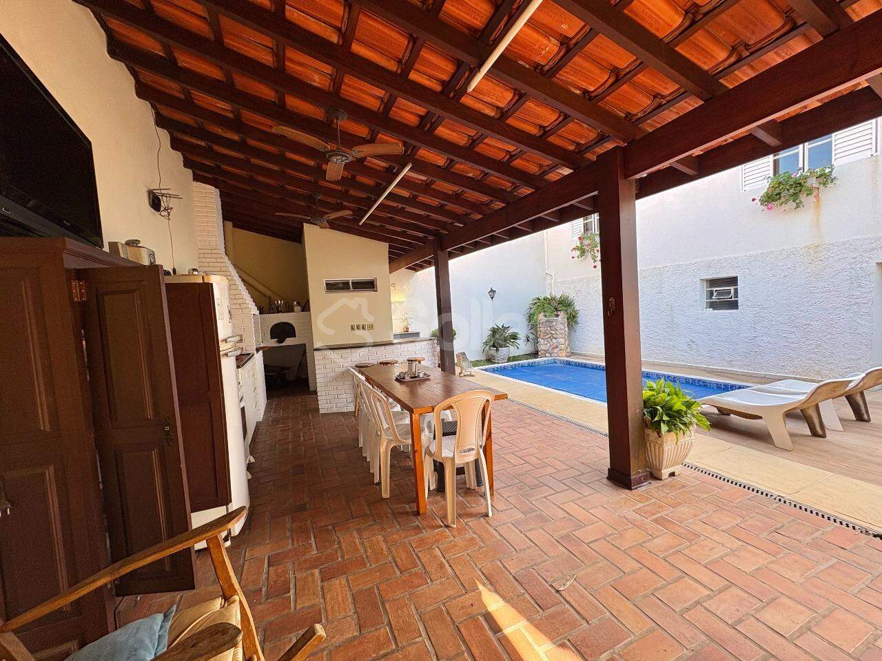 Casa à venda no Centro: