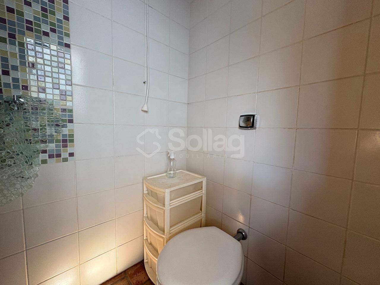 Casa à venda no Centro: