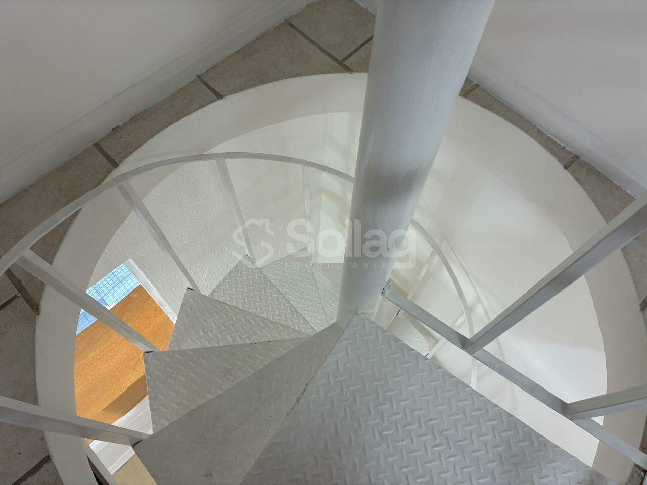 Sala para aluguel no Centro: 