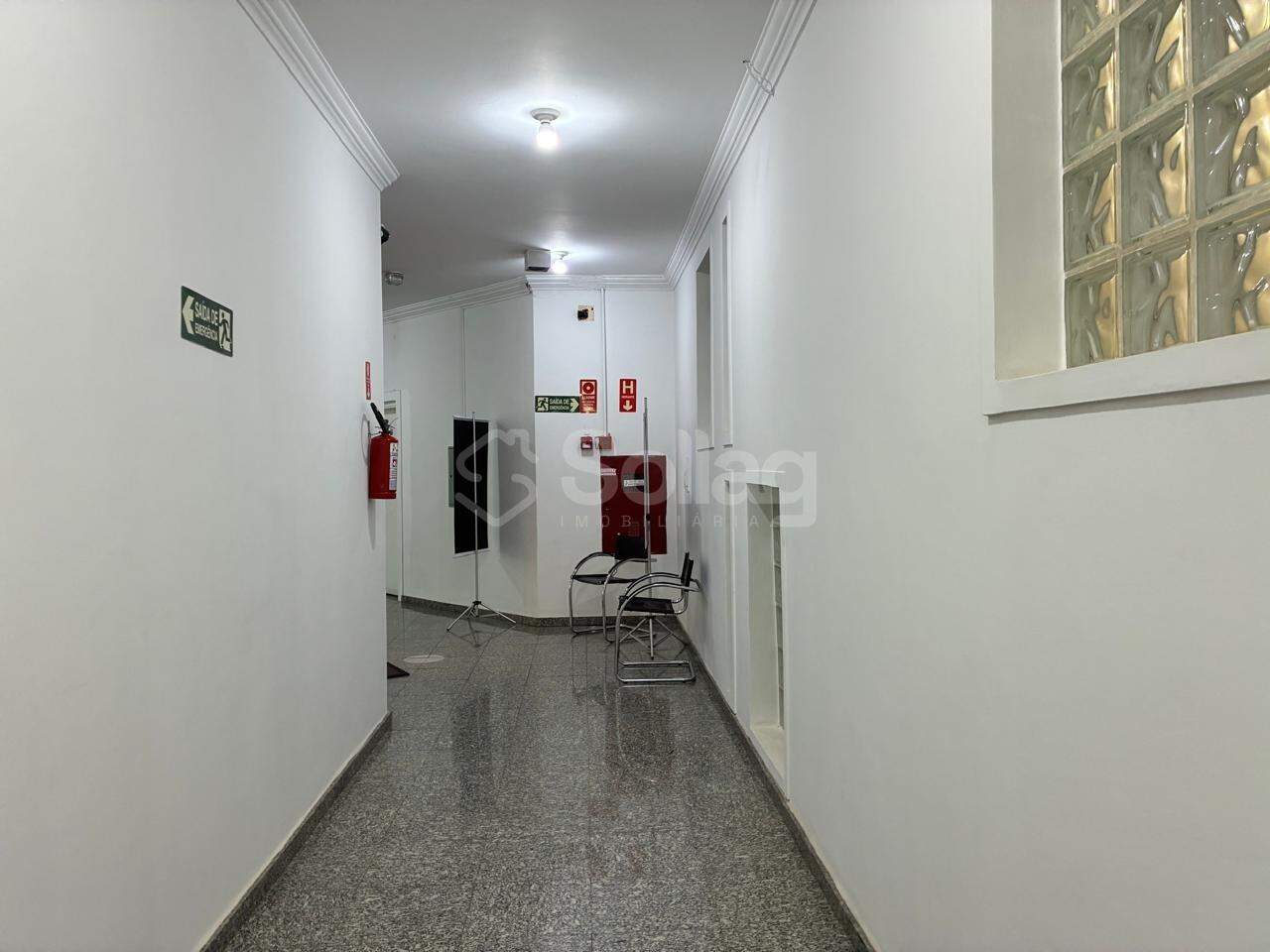 Sala para aluguel no Centro: