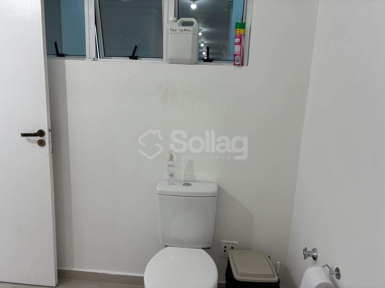 Sala para aluguel no Centro: