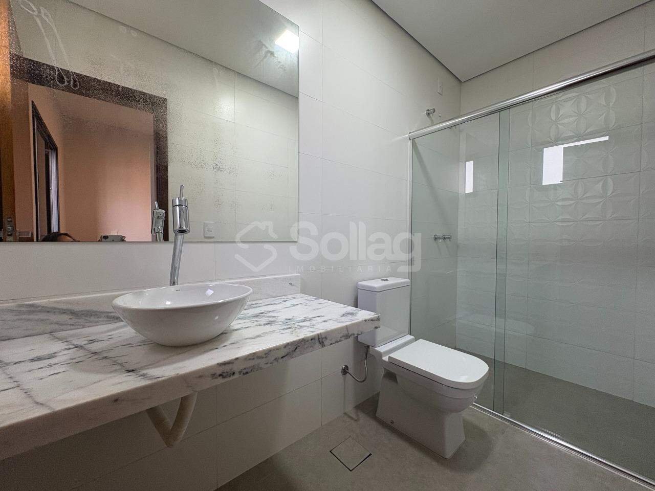Casa em condomínio à venda no Condomínio Reserva dos Vinhedos: