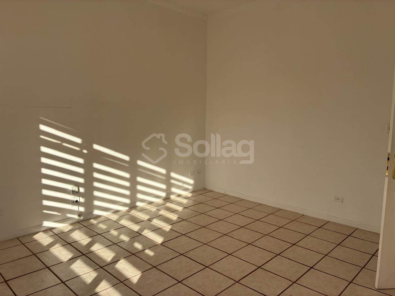 Sala para aluguel no Centro: